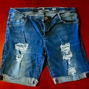 Distressed Bermuda jean shorts by Almost Famous size 13